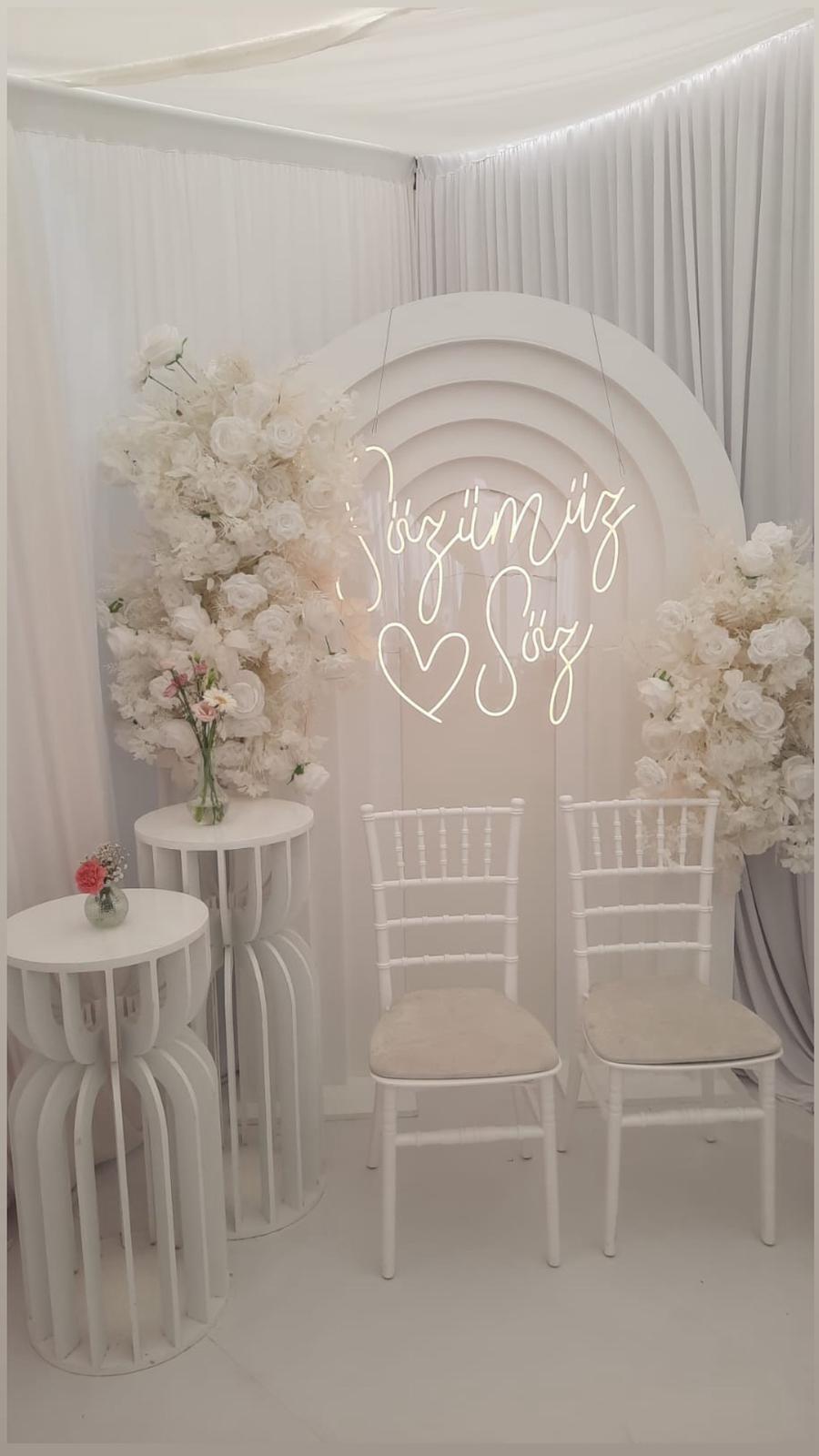 3D arch backdrop (2 zuilen)